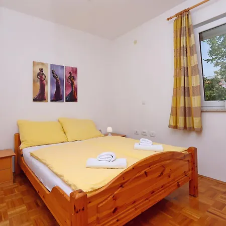 Apartments With A Parking Space Kostrena, Rijeka - 23422 Exterior photo
