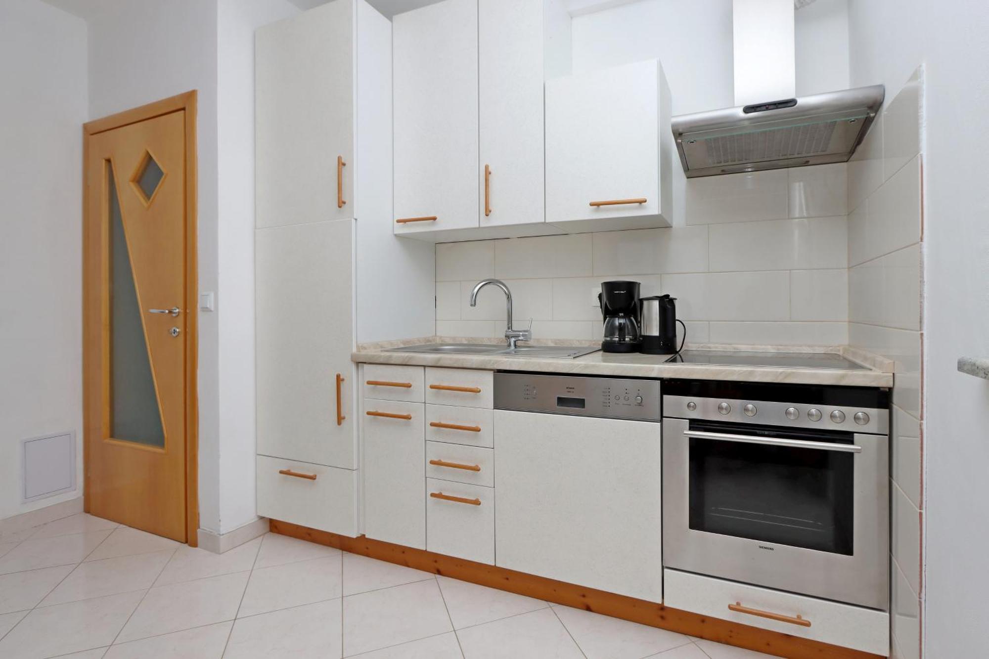 With A Parking Space Kostrena, Rijeka - 23422 Apartment